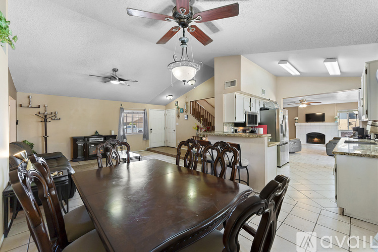 2326 East Folley Street, Unit Room 4 Rental photo 4